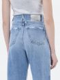 LOLA SUPER HIGH WAIST CARROT CROPPED ECO MEDIUM BLEACH DESTROYED EDGE