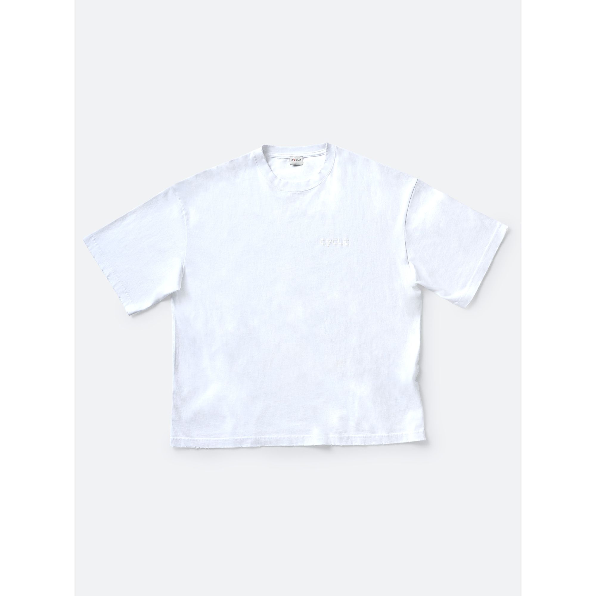 OVER PRINTED T-SHIRT WHITE DISTRESSED WASH