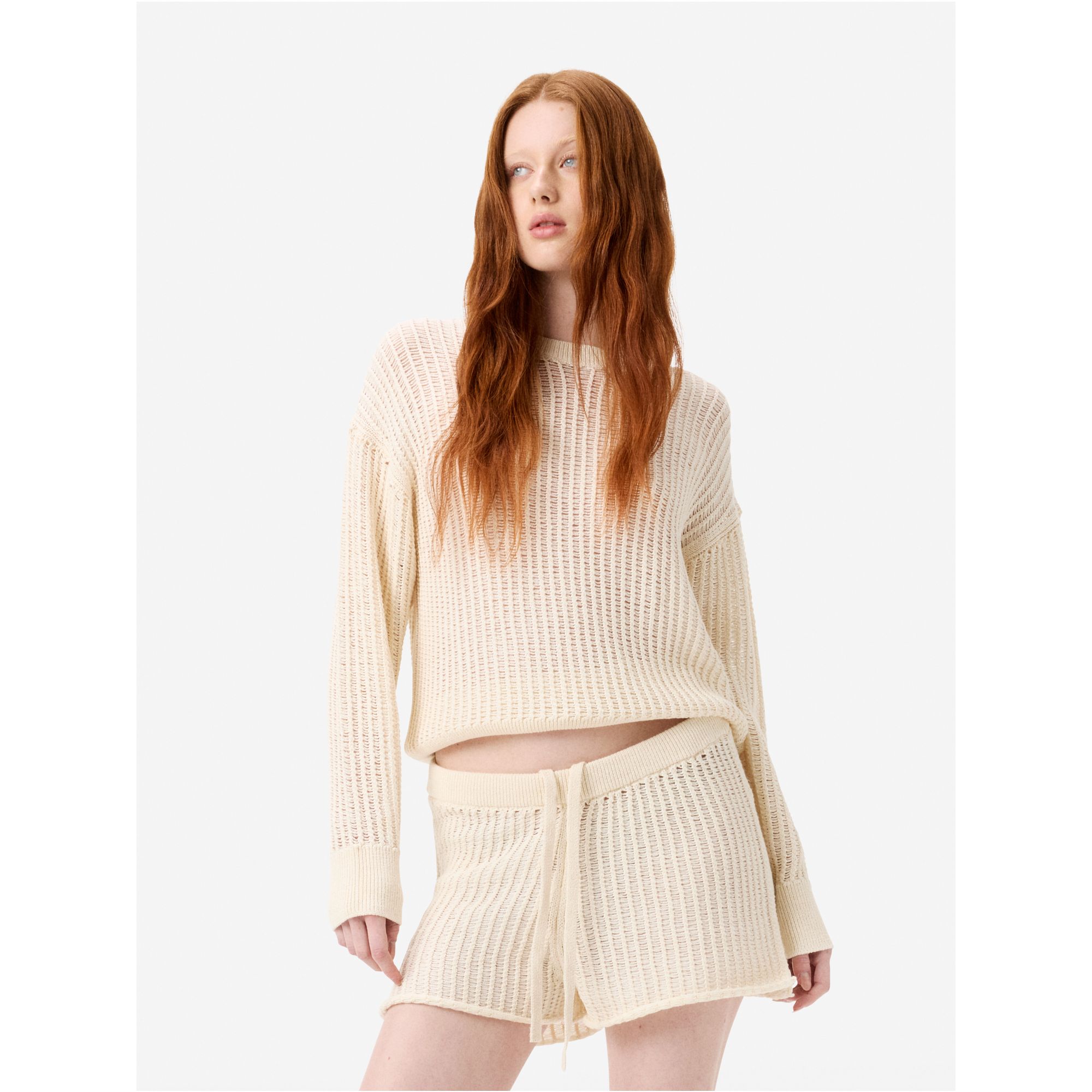 Lux jumper with cut-out on the back