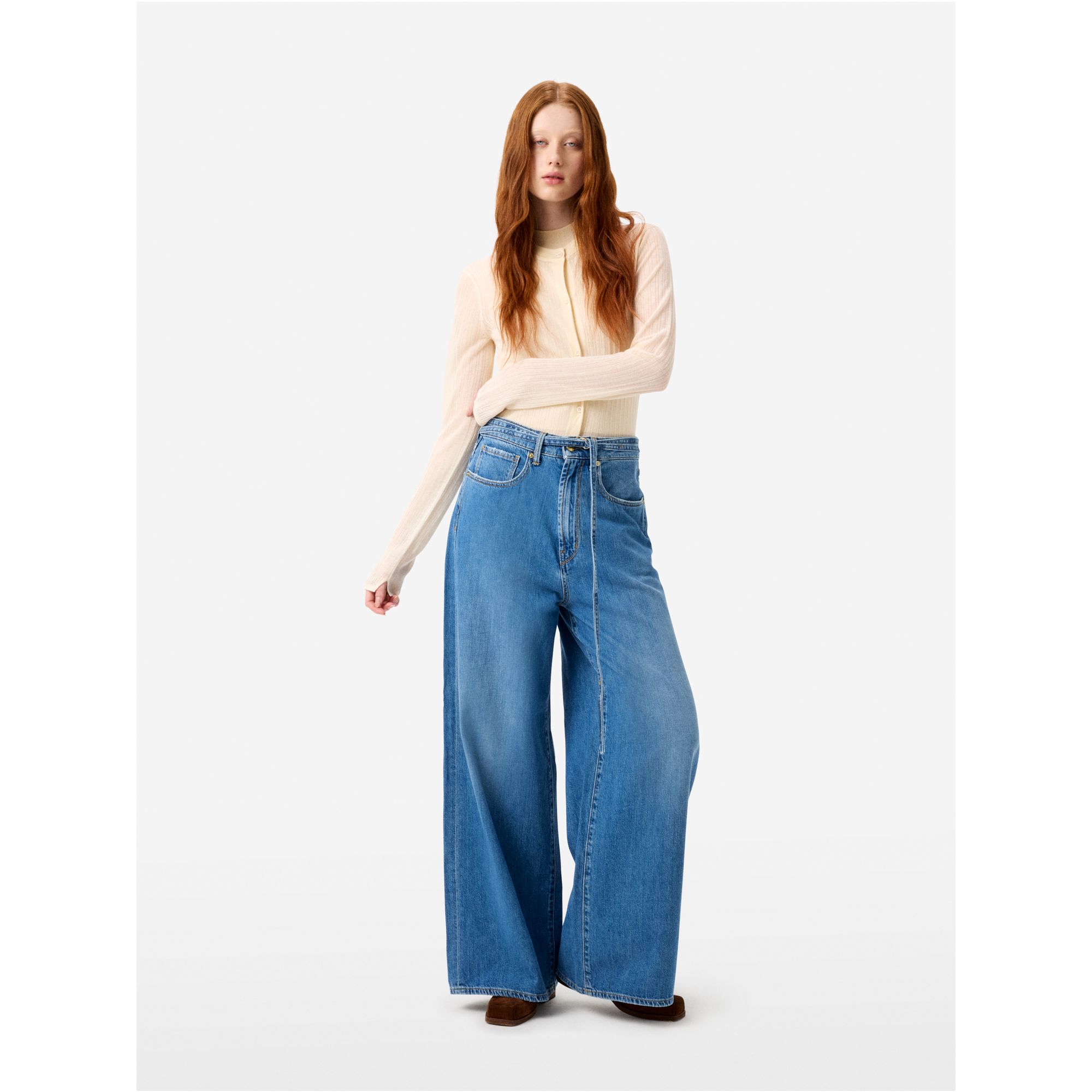 Big low mid rise super wide leg mid tone natural vintage