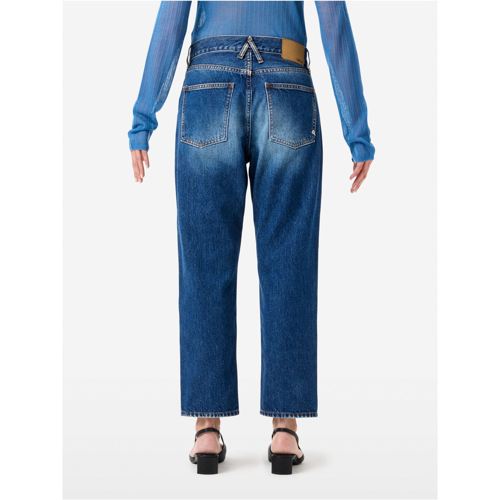 Bella mid rise mom fit cropped leg medium vintage