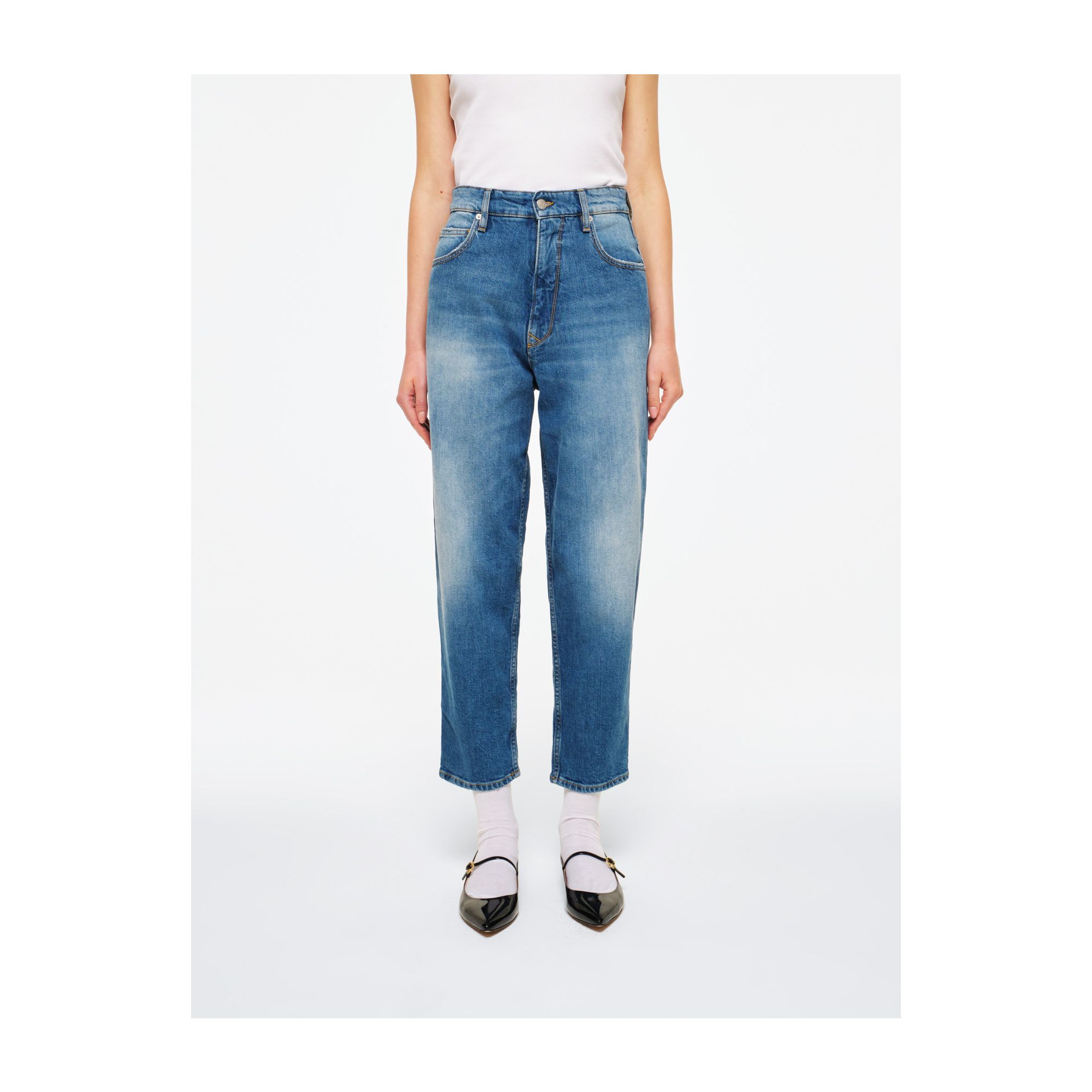 Carrot-fit Lola jeans