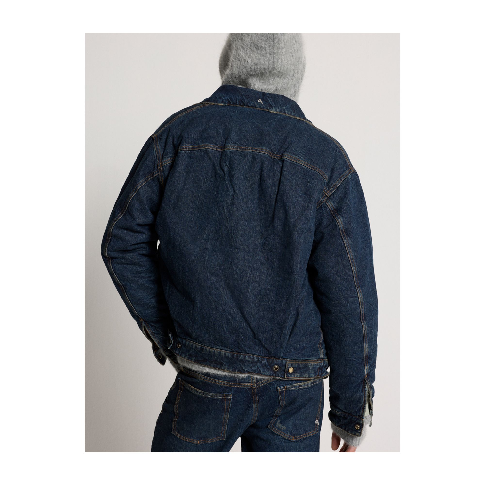 Saki trucker jacket dark wash damaged and resinated