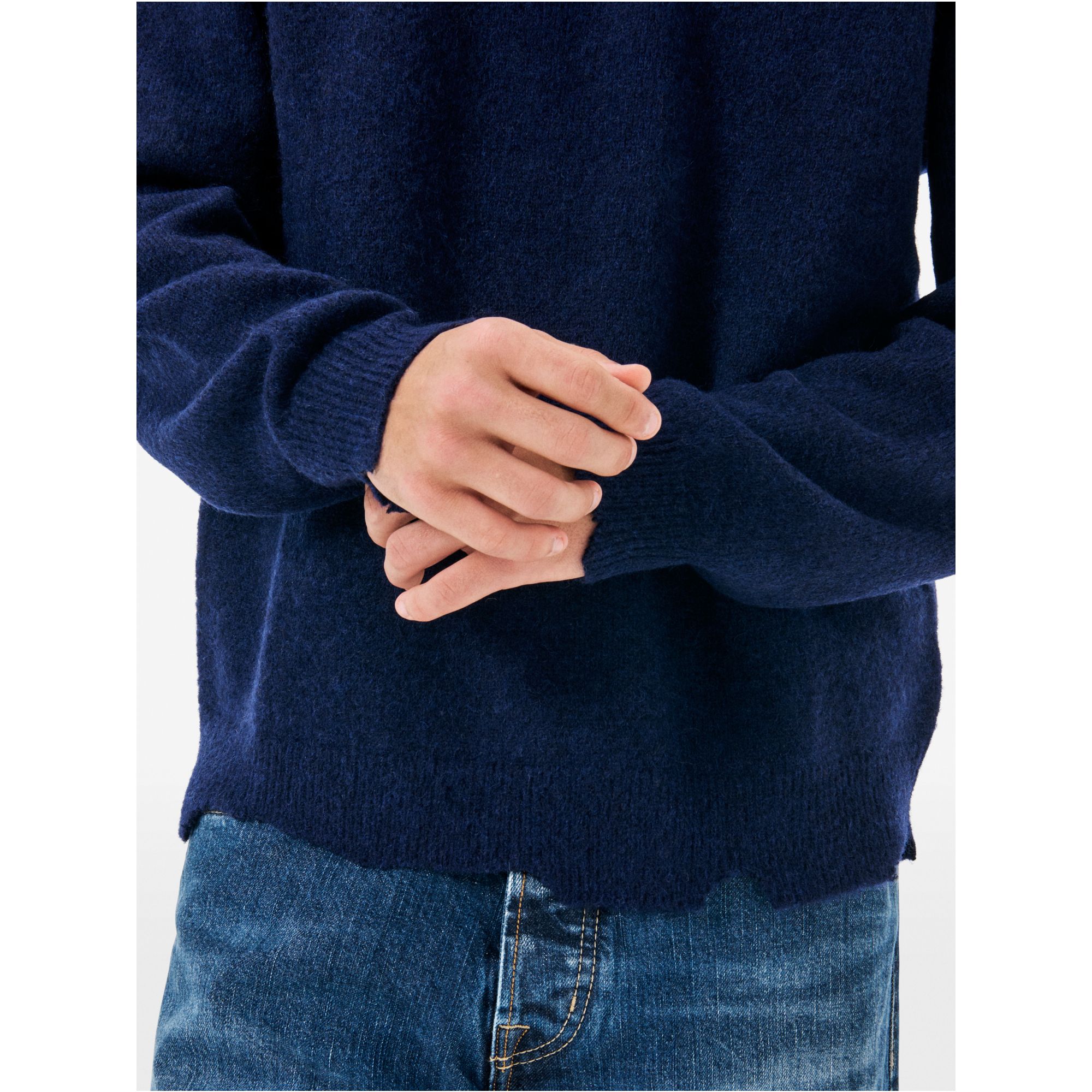 Round plain knit alpaca