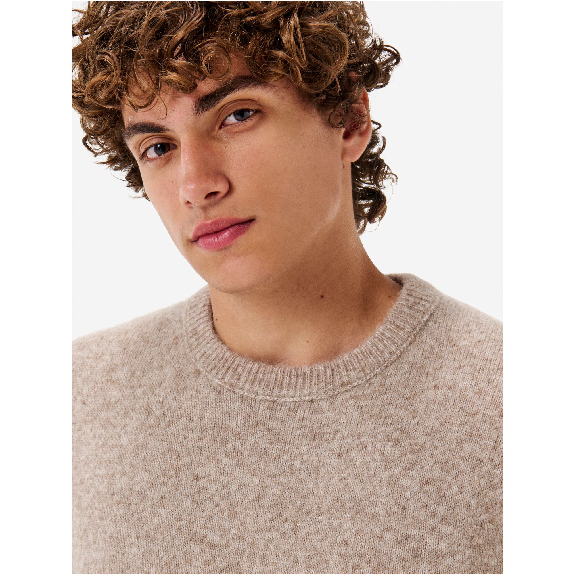 Round plain knit alpaca