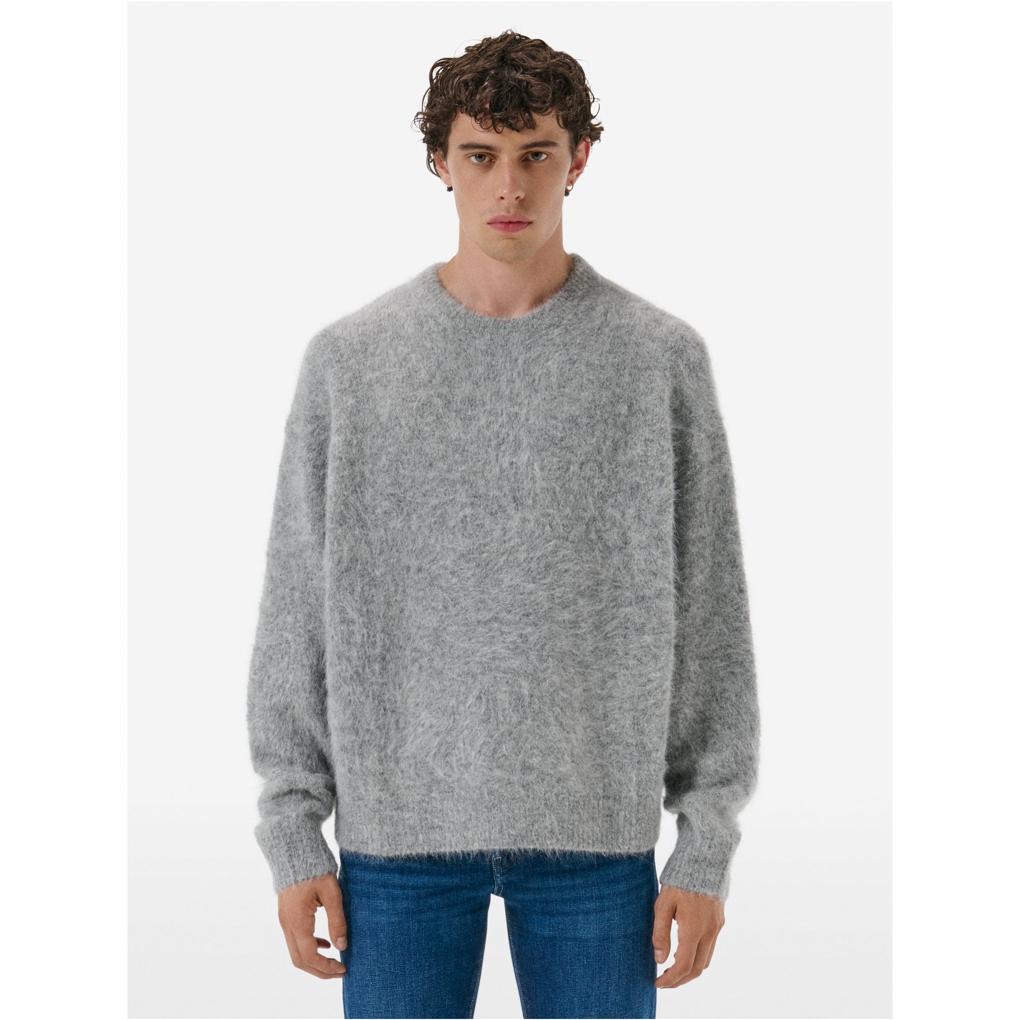 Over round neck collar brushed plain knit amazing