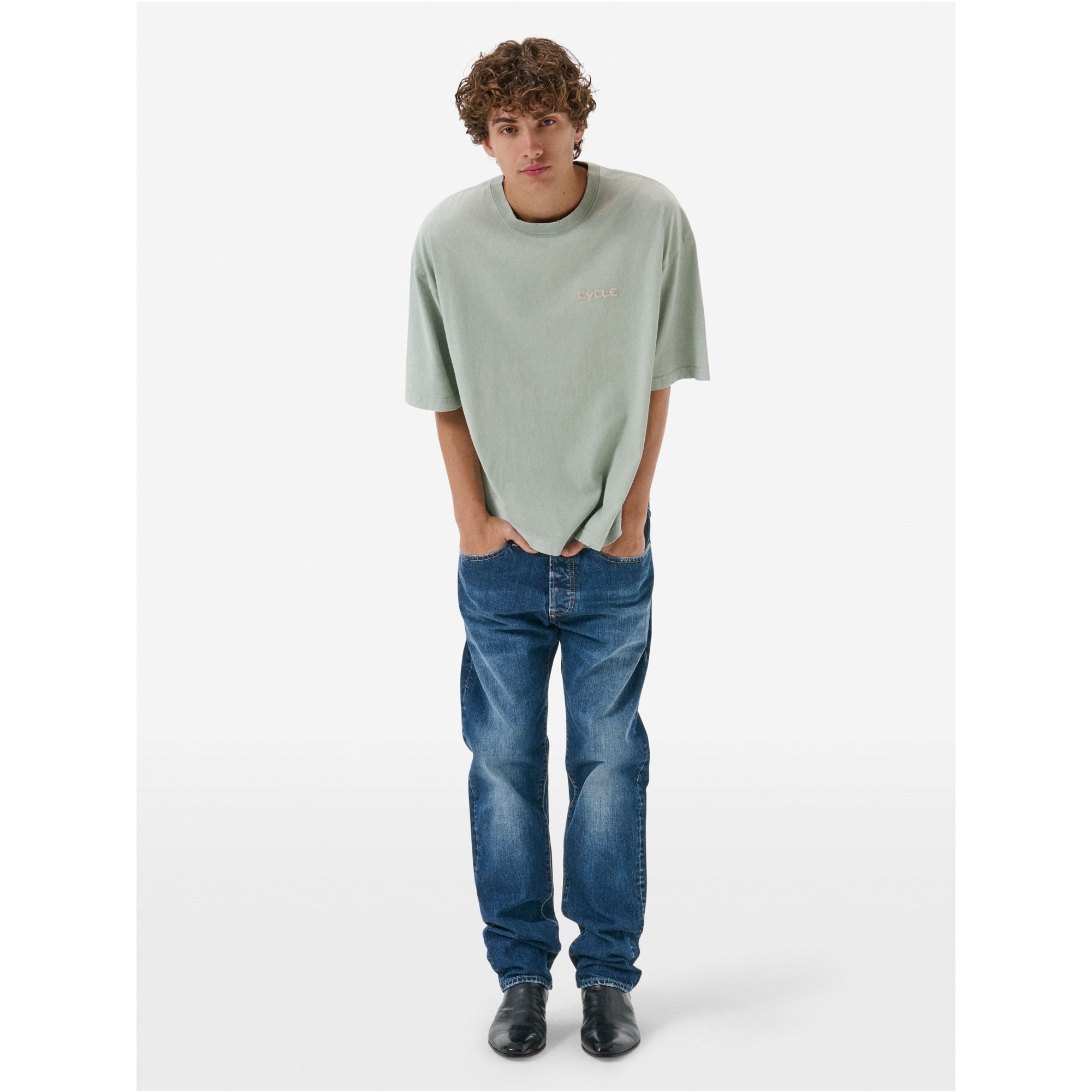 Over printed t-shirt resin spray garment dyed