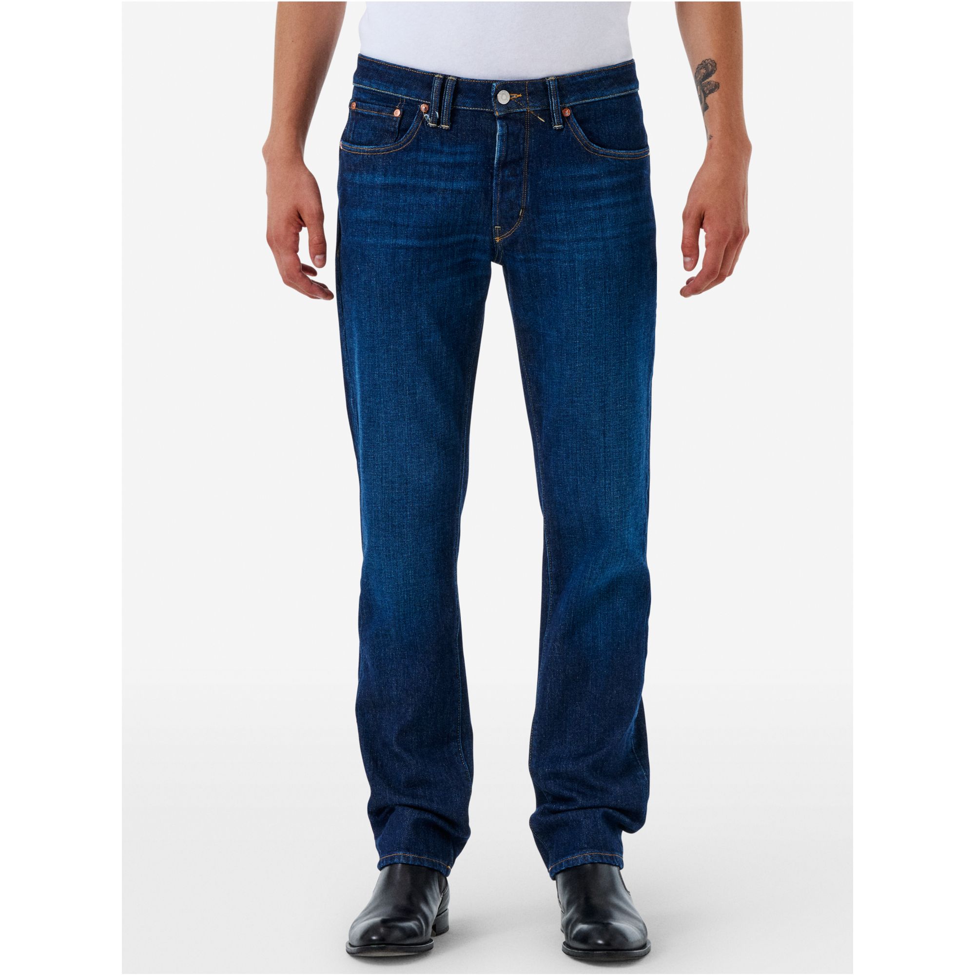 Slim fit dark rinse brushed