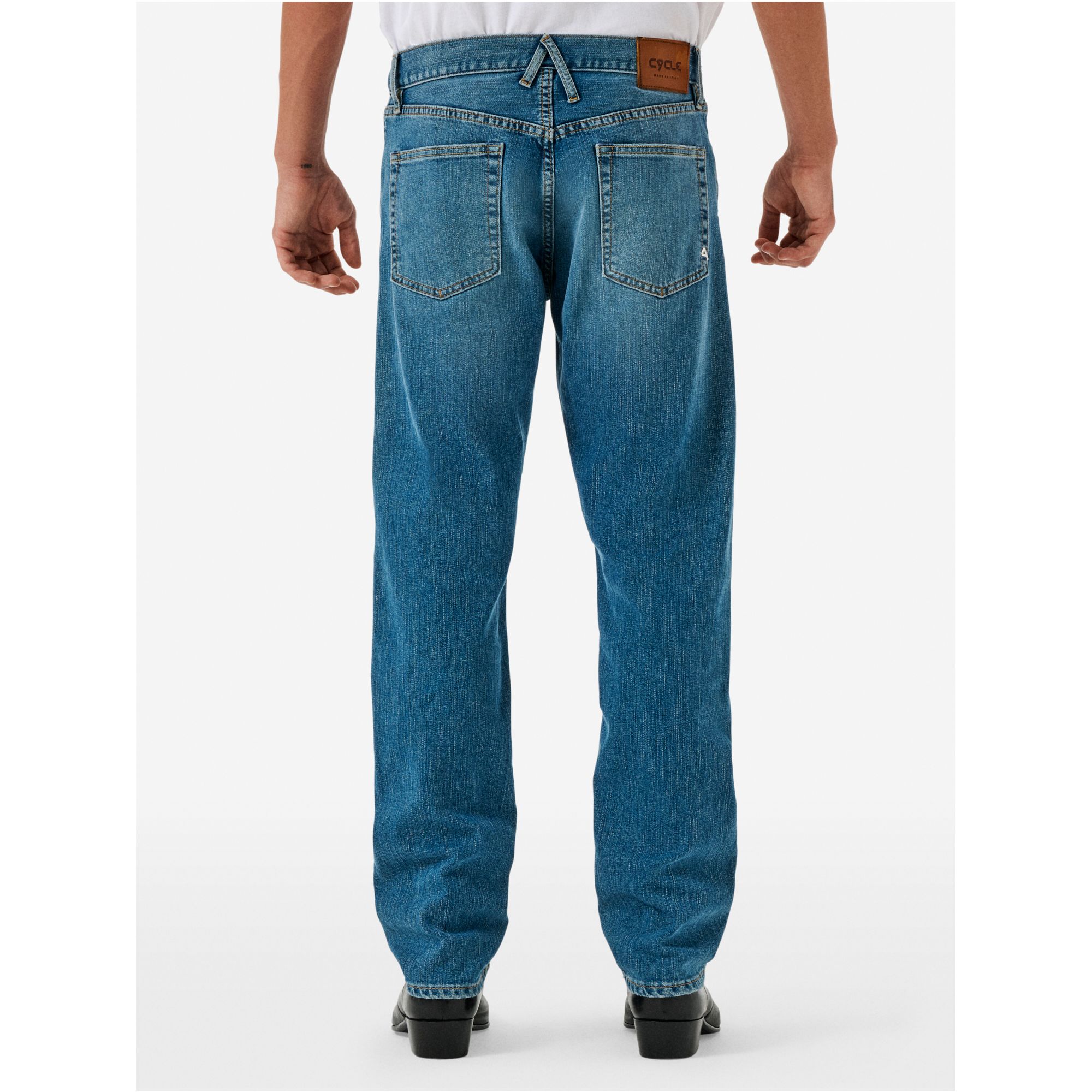 Standard comfort regular straight '90s fit medium vintage