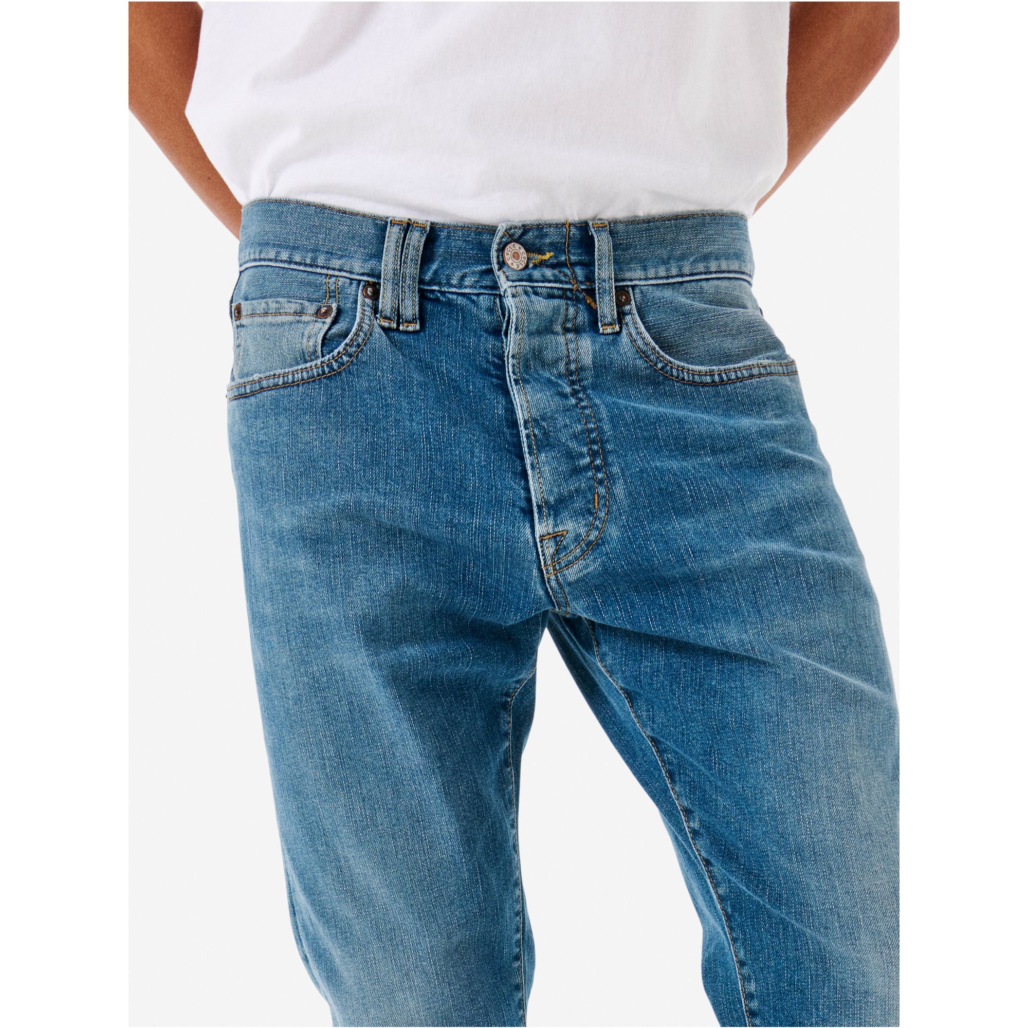 Standard comfort regular straight '90s fit medium vintage