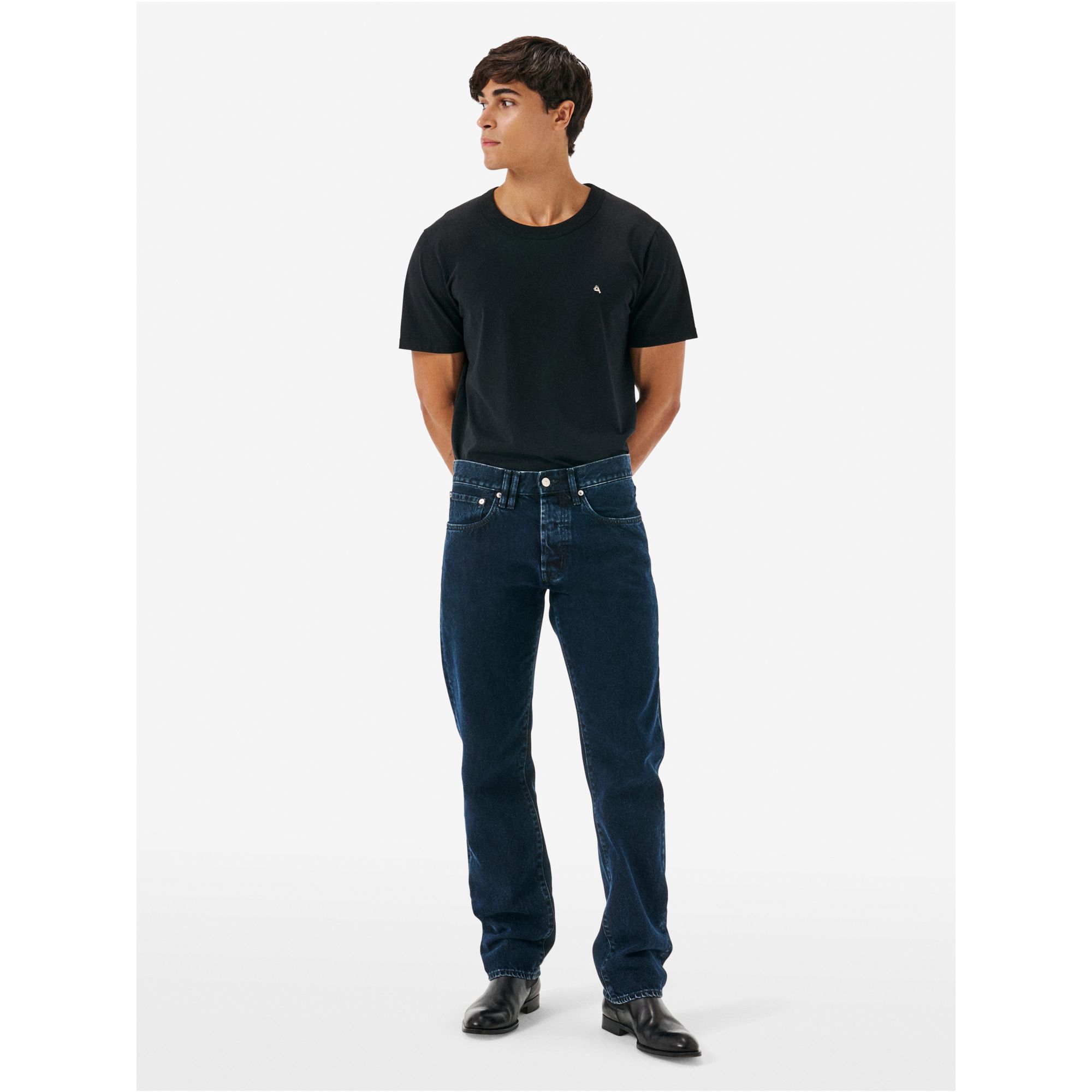 Standard regular straight '90s fit eco enzyme stone wash