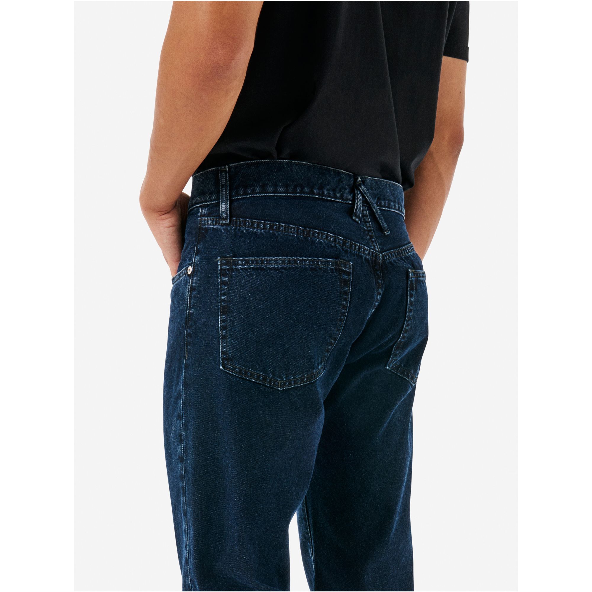 Standard regular straight '90s fit eco enzyme stone wash