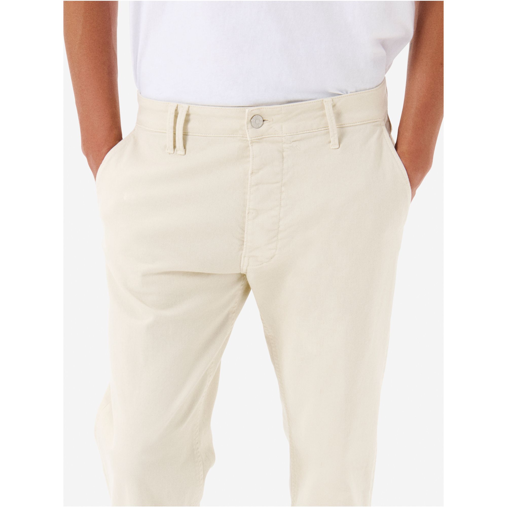 Chino standard regular fit direct dyed