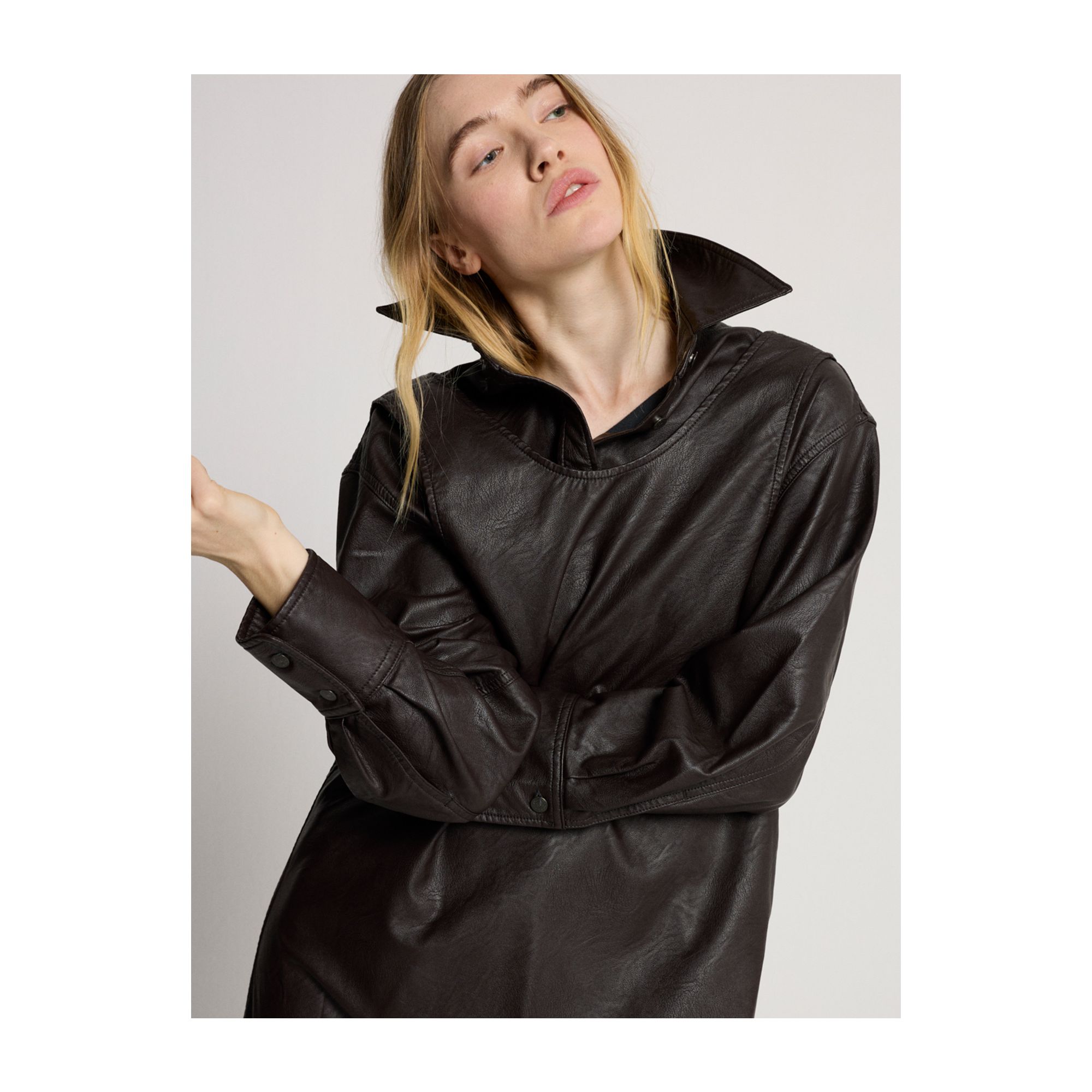 Iris long dress eco leather sleeveless rinse wash