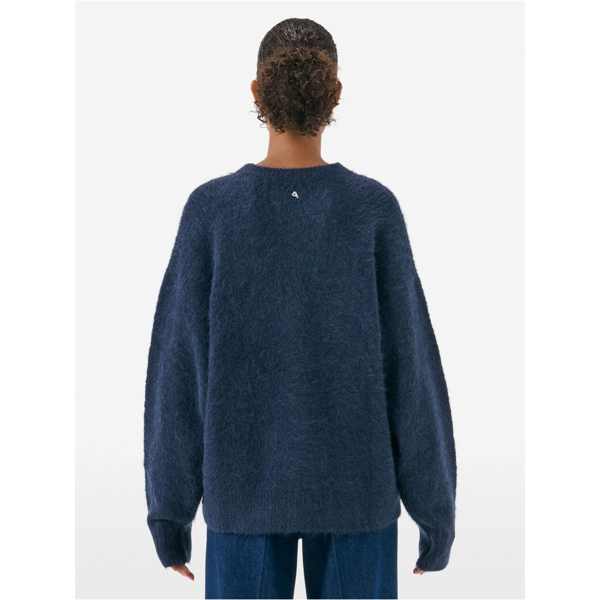 Over round neck collar brushed plain knit amazing