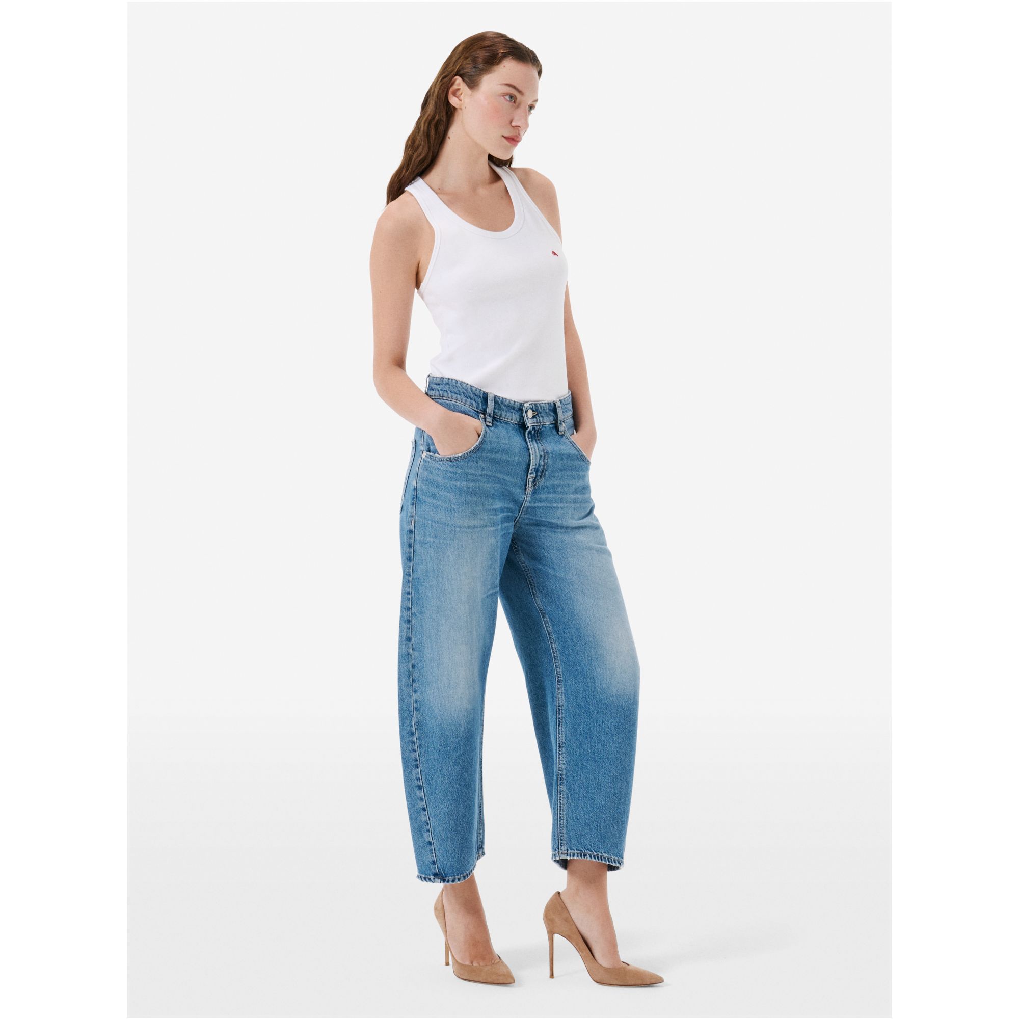 Aida crop super fitted low waist cropped curve leg mid tone natural vintage