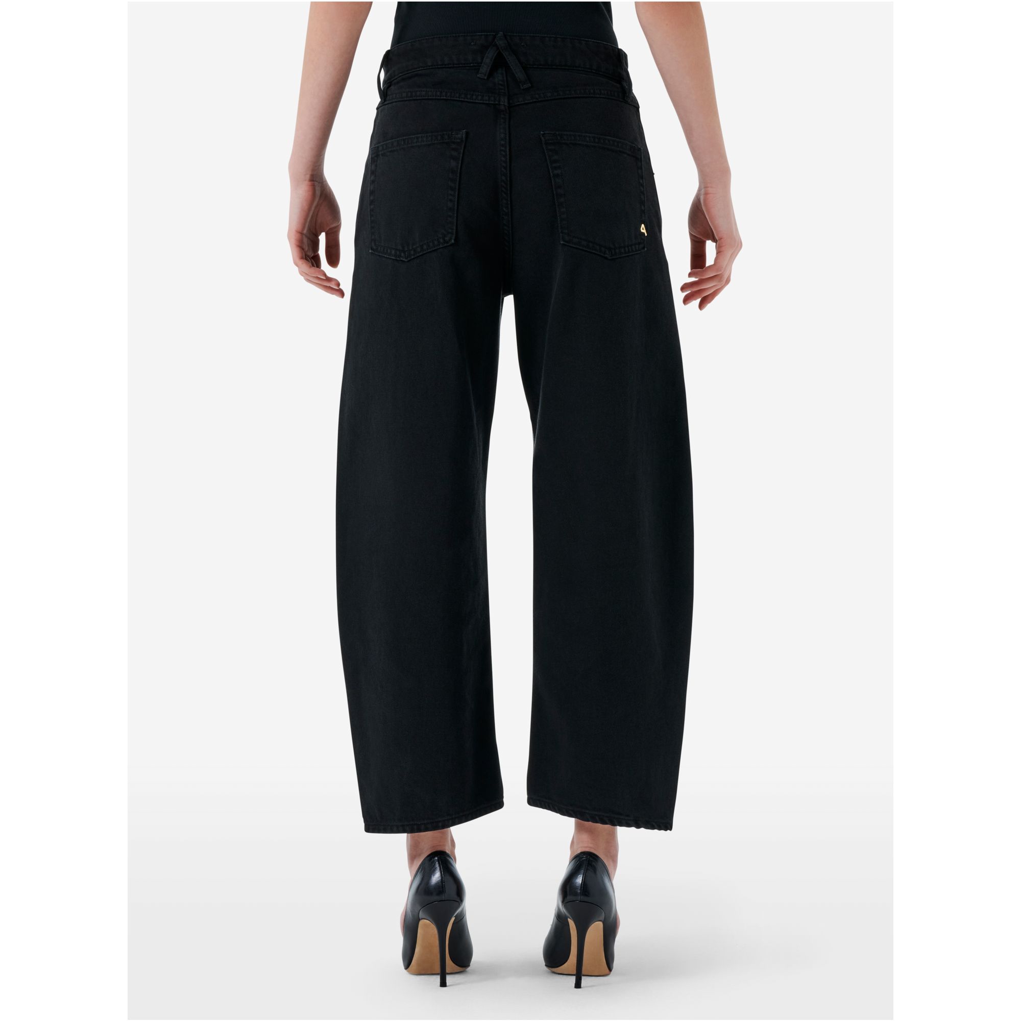 Aida crop super fitted low waist cropped curve leg direct dyed