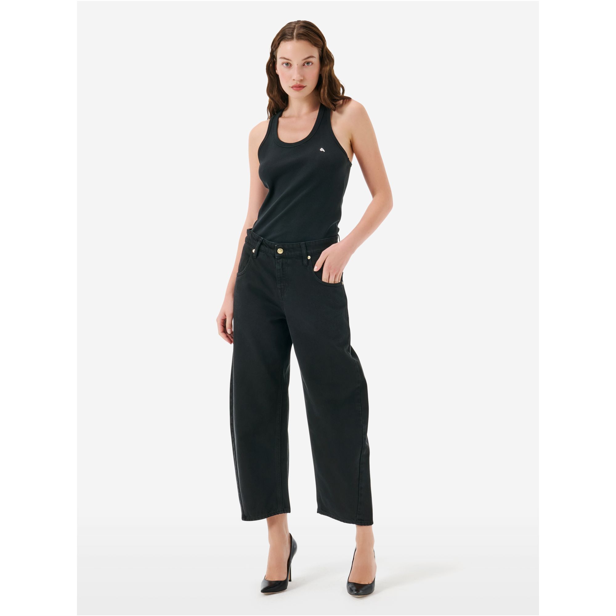 Aida crop super fitted low waist cropped curve leg direct dyed