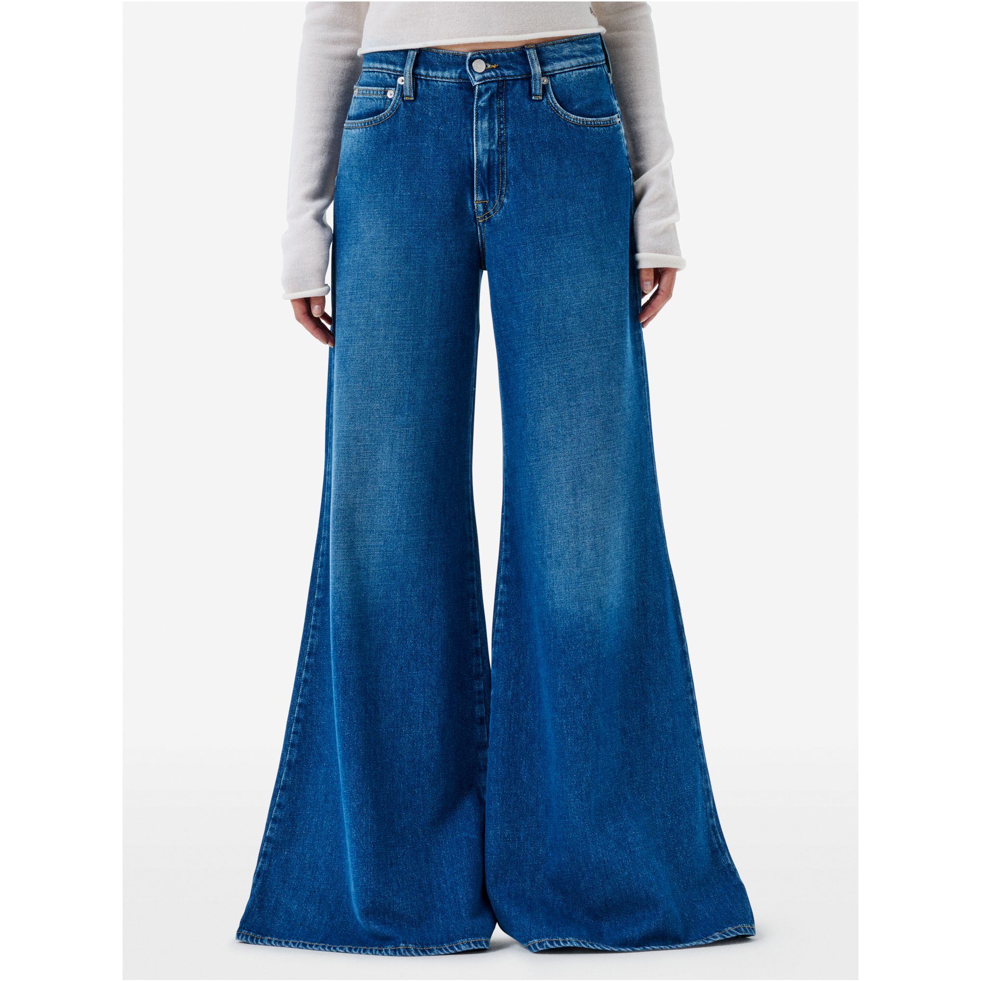 Asia mid rise wide leg flared mid tone stone wash