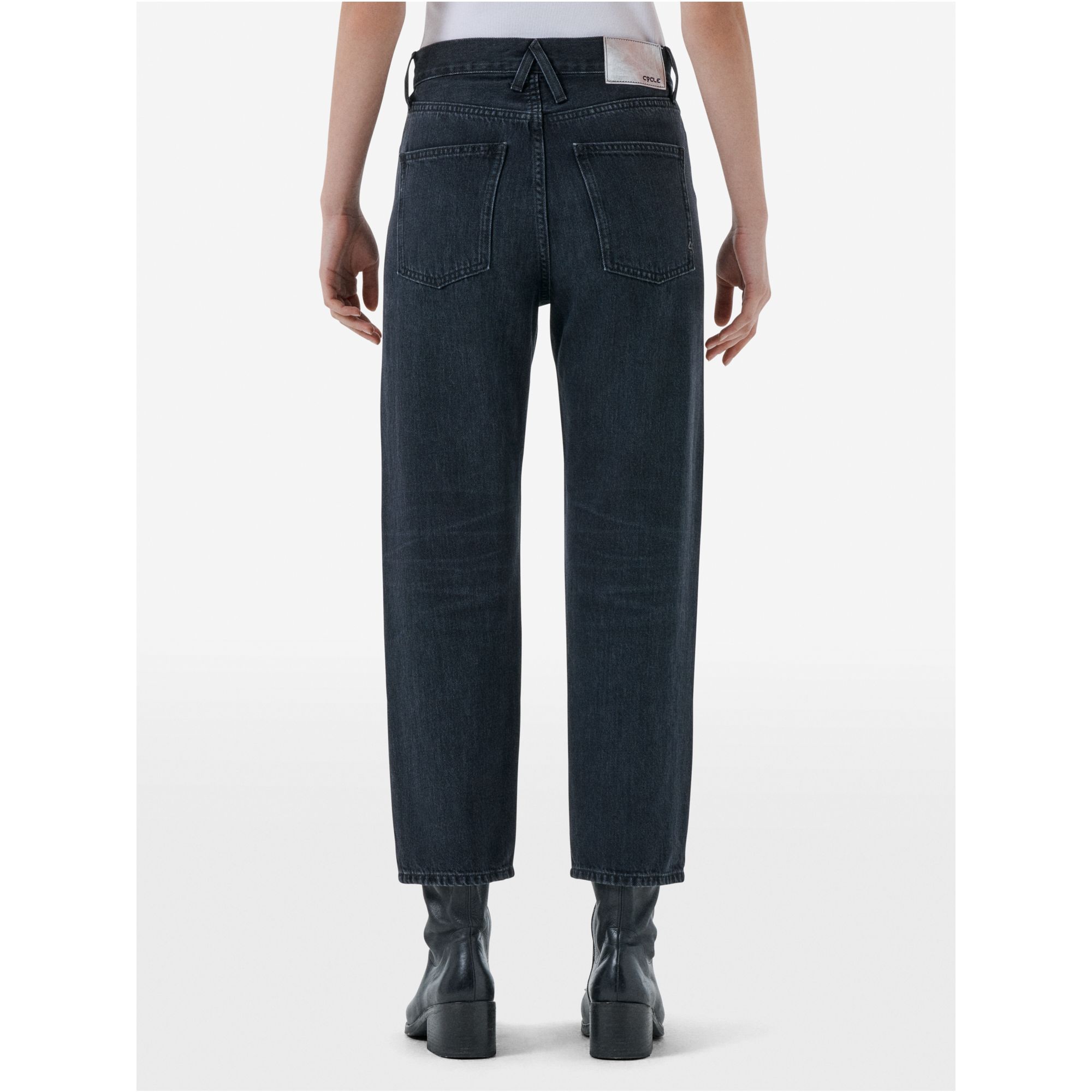 Bella '90s fit mid rise straight light vintage