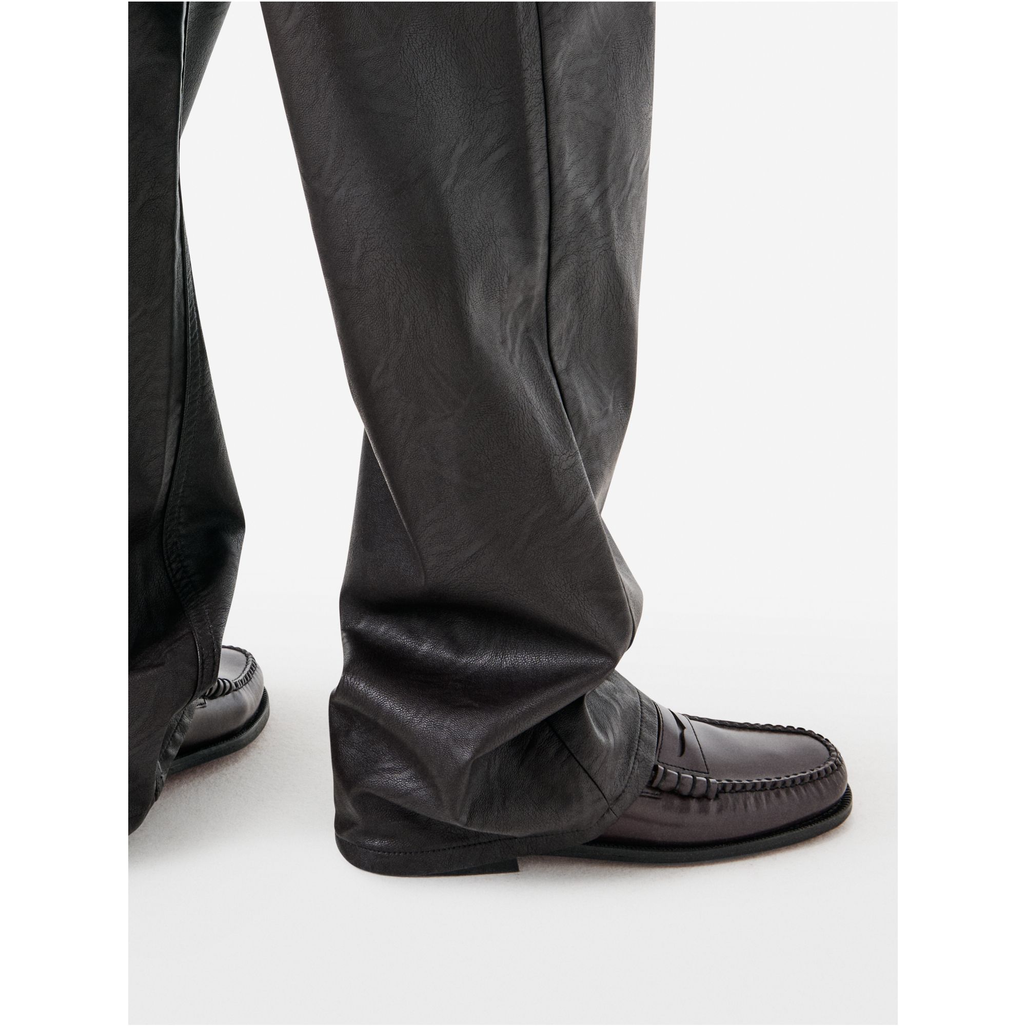 Mila low rise '90s fit eco leather rinse wash