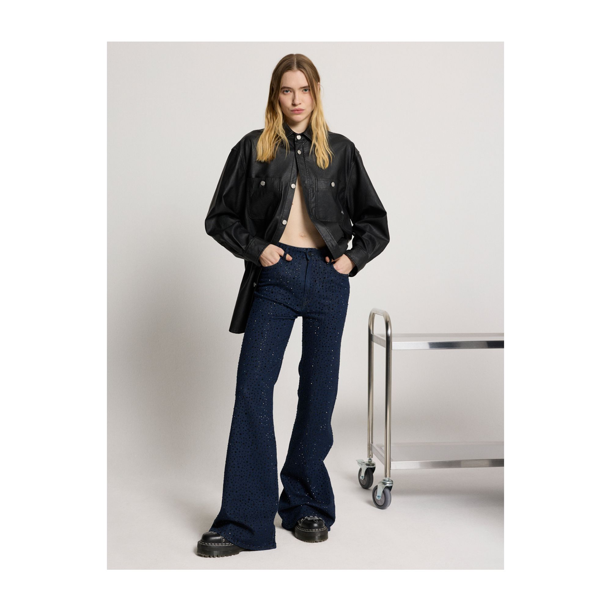 Flaire high rise flared with strass rinse wash