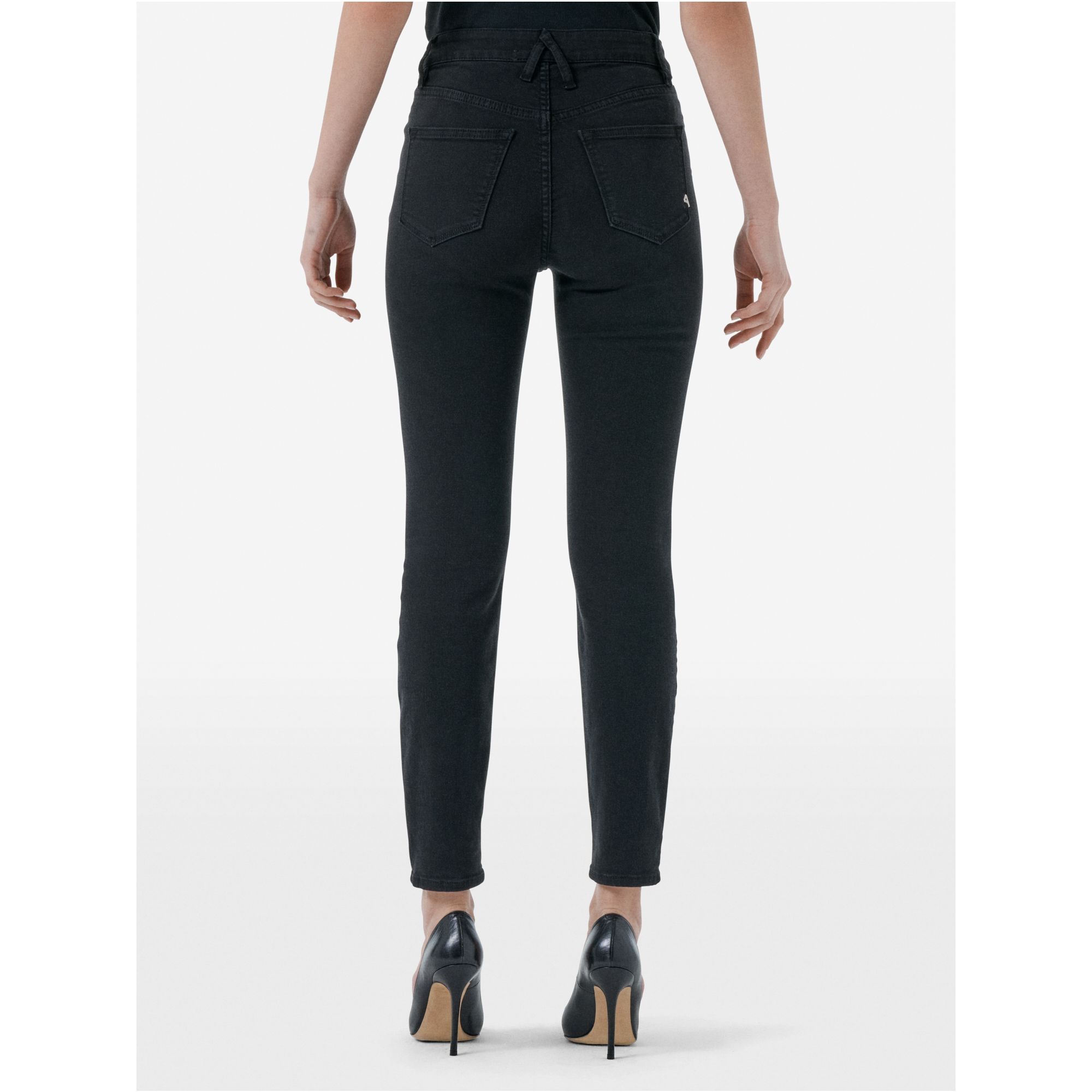 Eva skinny super high rise direct dyed