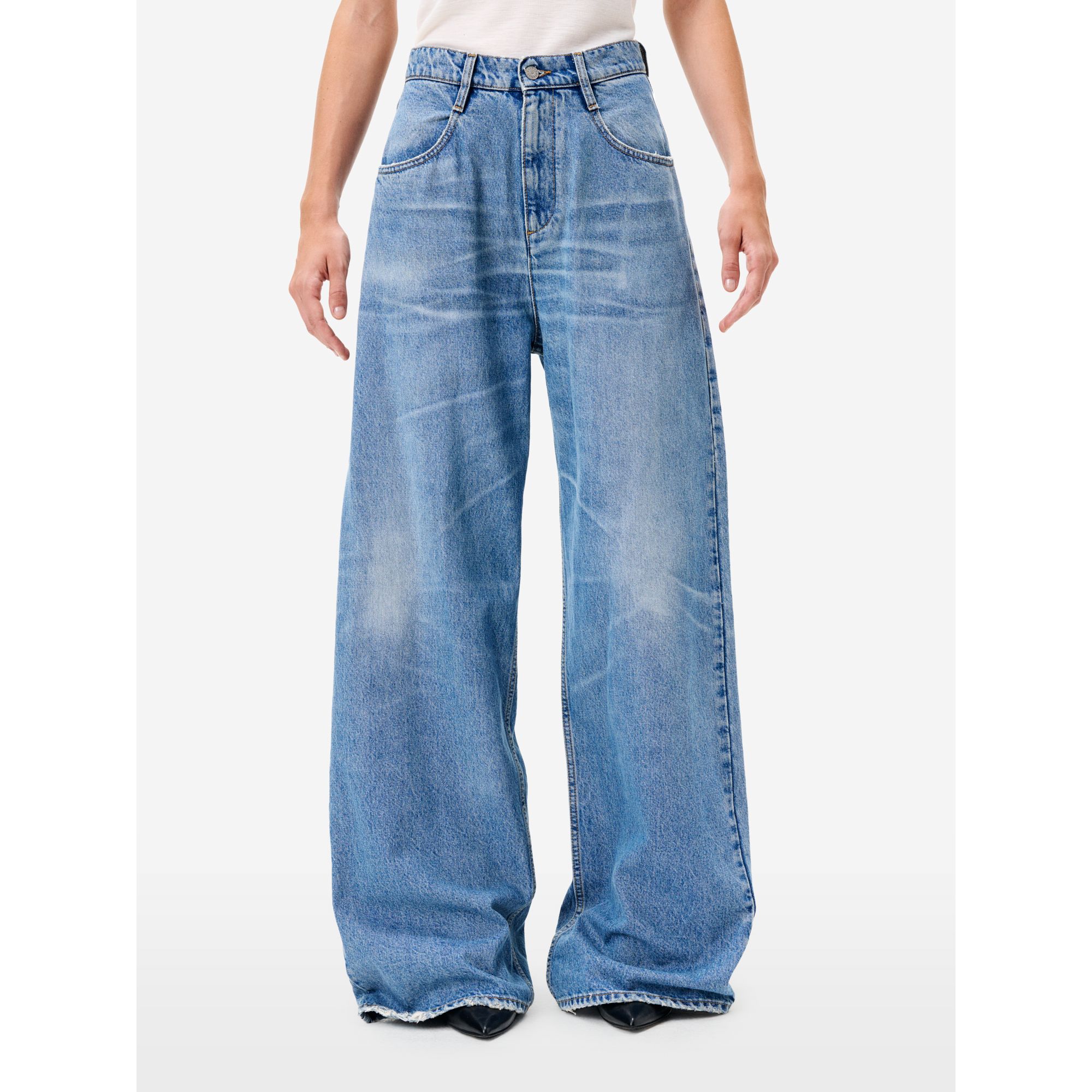 Emily high rise loose fit volume leg mid blue antique wash with light fading