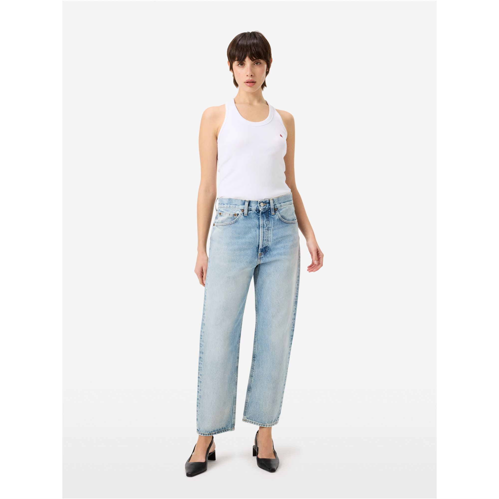 Bella mid rise mom fit cropped leg light bleach broken edge