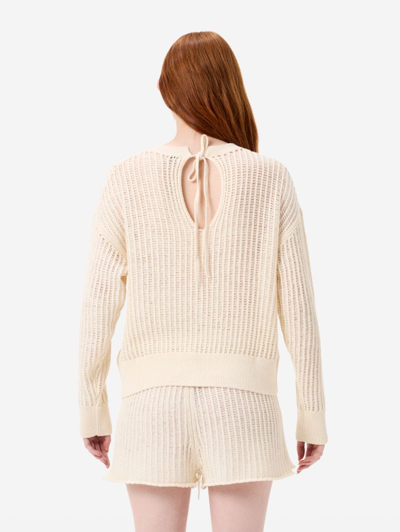 Lux jumper with cut-out on the back
