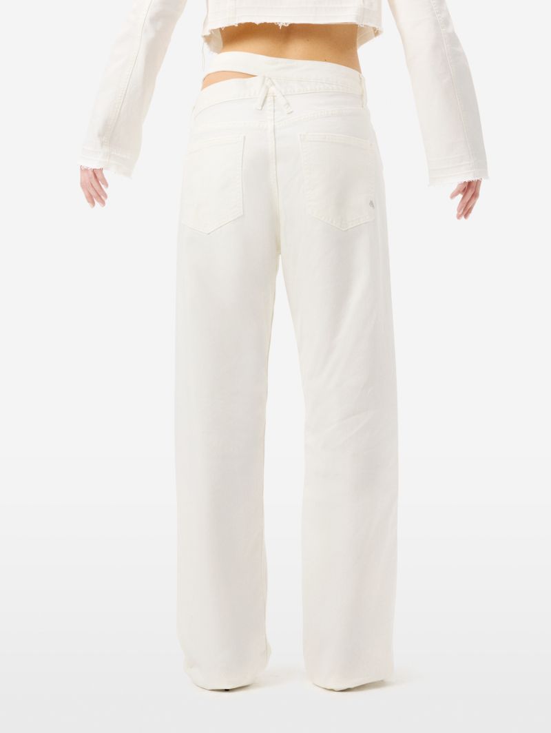 Straight-fit Zoe jeans with double belt