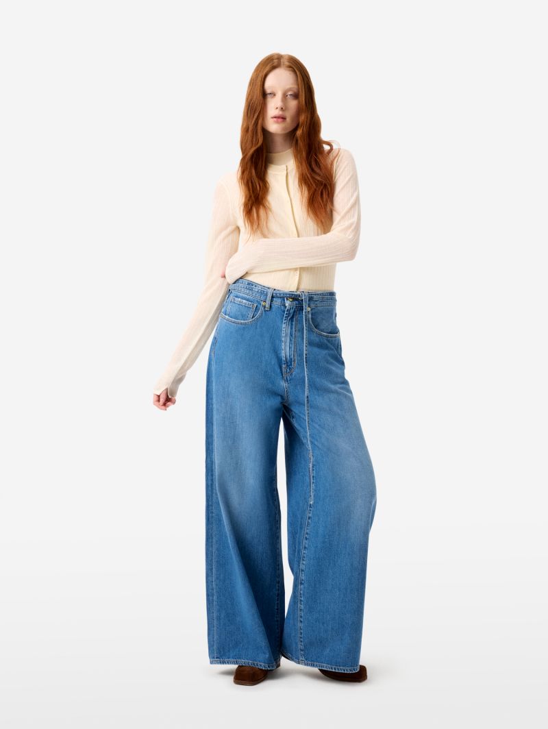 Big low mid rise super wide leg mid tone natural vintage