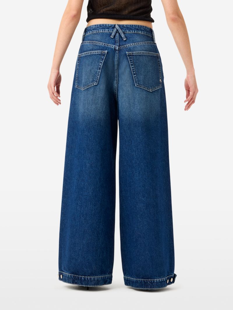Loose-fit Big Low jeans with adjustable hem