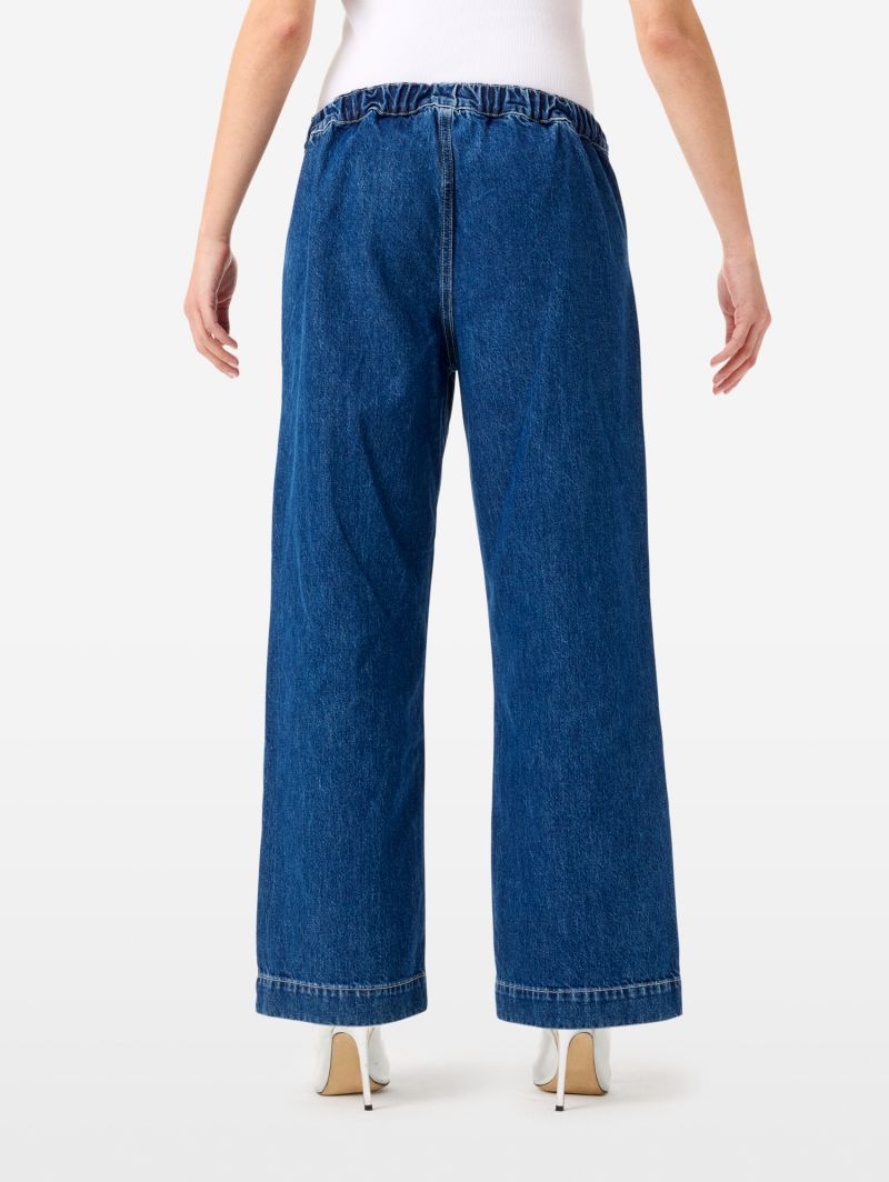 Ginny loose fit straight leg dark tone enzime washing