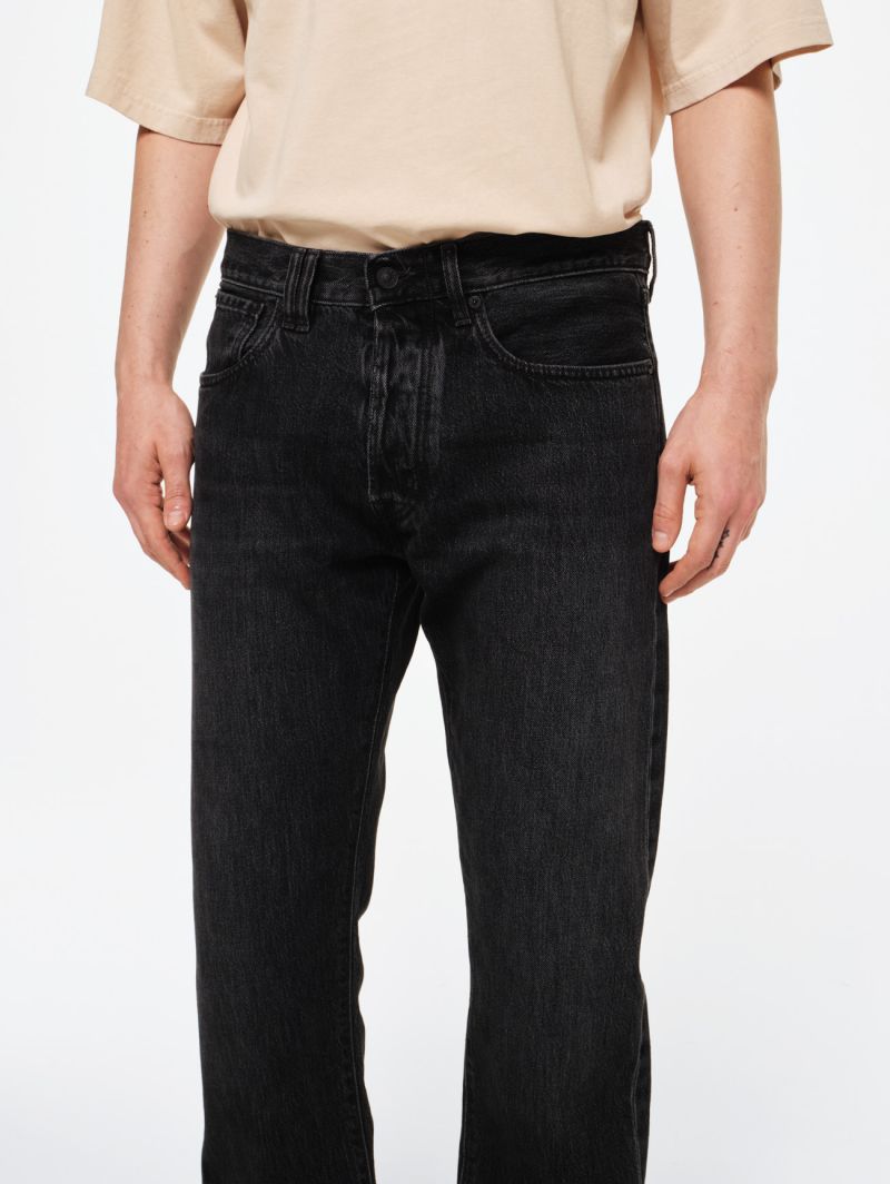 Straight-fit Standard jeans