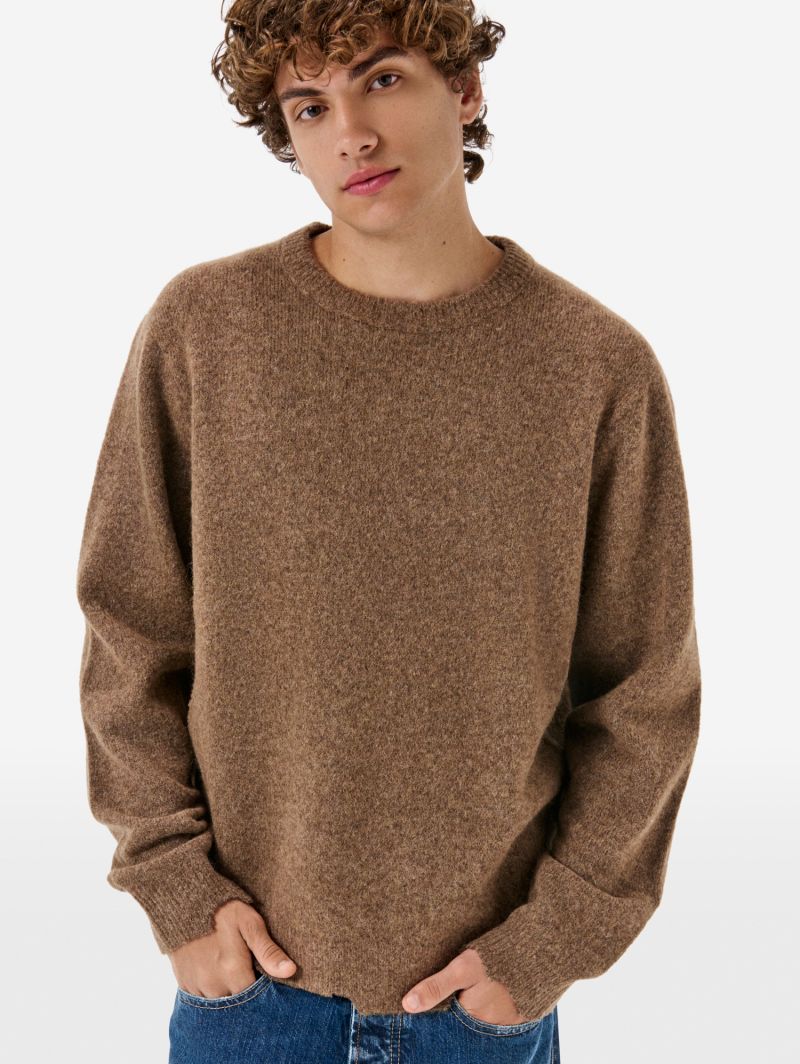 Round plain knit alpaca