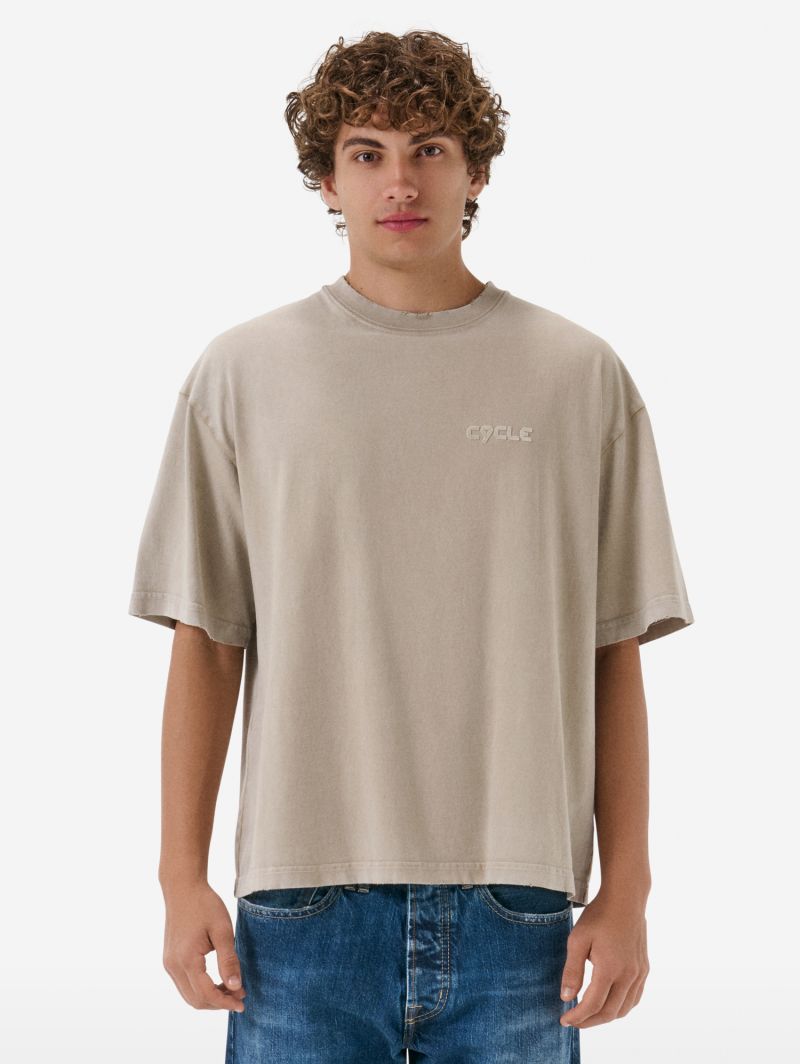 Over printed t-shirt resin spray garment dyed