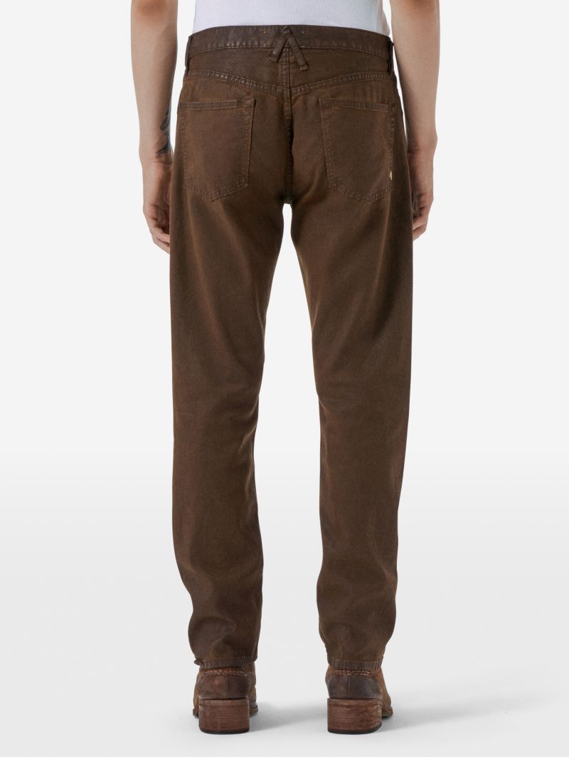 Standard comfort regular straight '90s fit oil coated garment dyed
