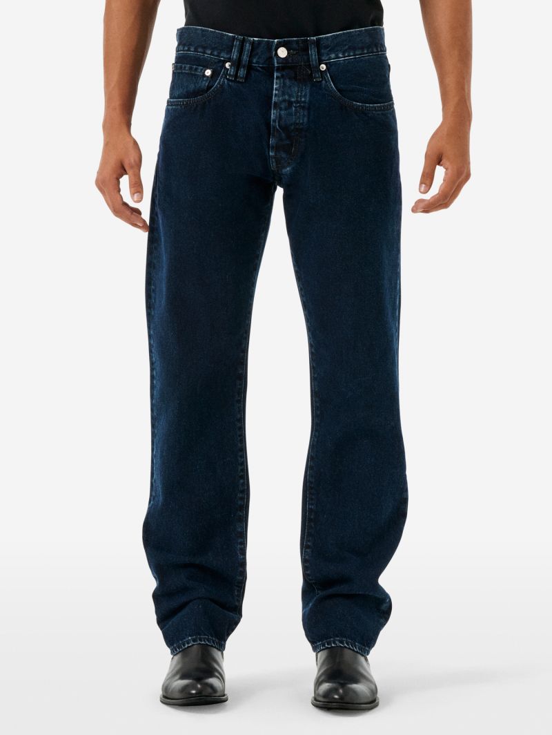 Standard regular straight '90s fit eco enzyme stone wash