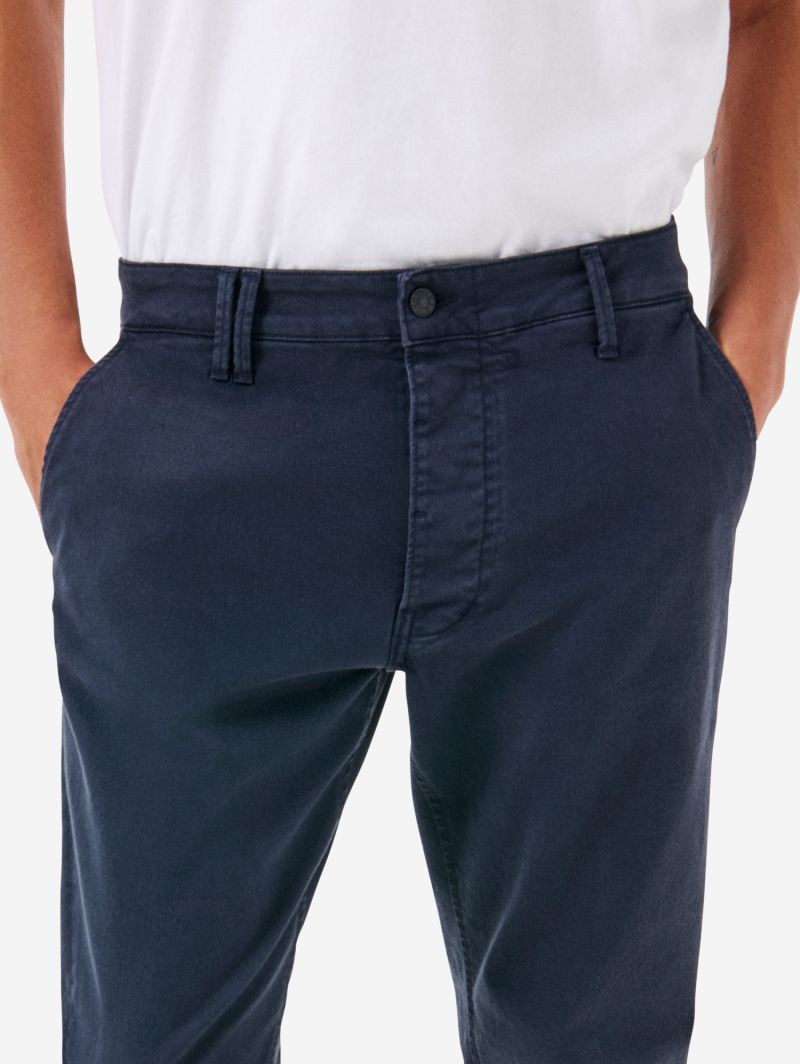 Chino standard regular fit direct dyed