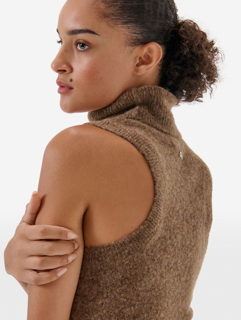 Crop top con collo alto in misto alpaca