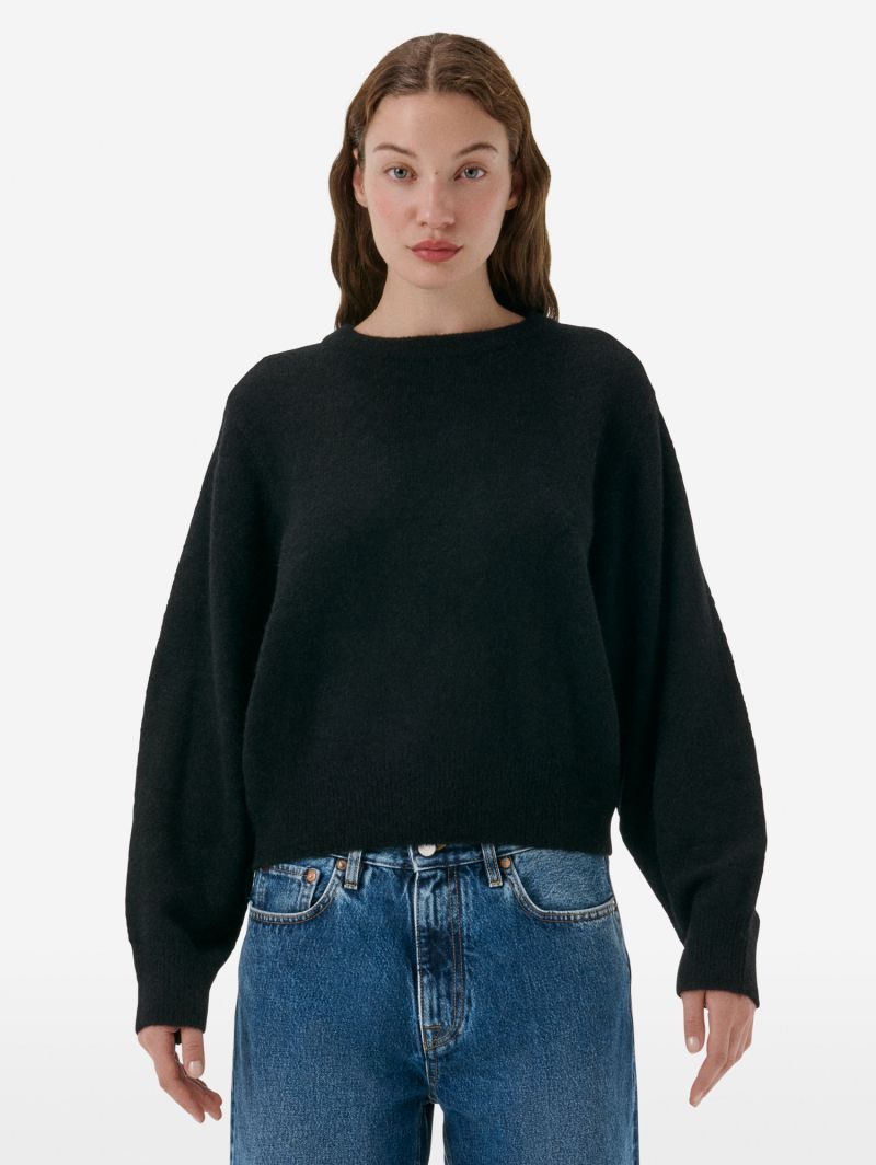 Crop round neck collar plain knit alpaca