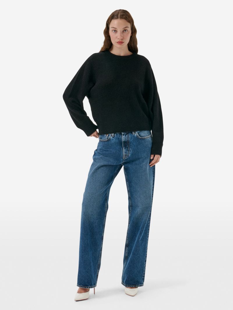 Crop round neck collar plain knit alpaca