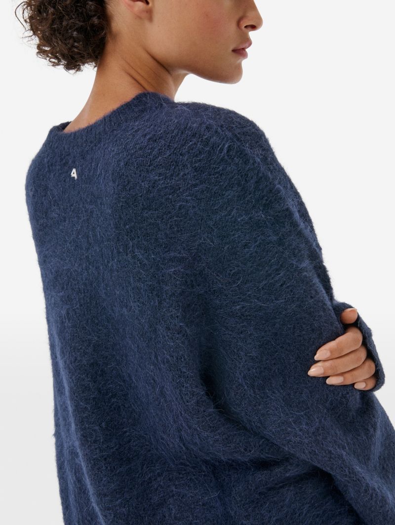 Over round neck collar brushed plain knit amazing