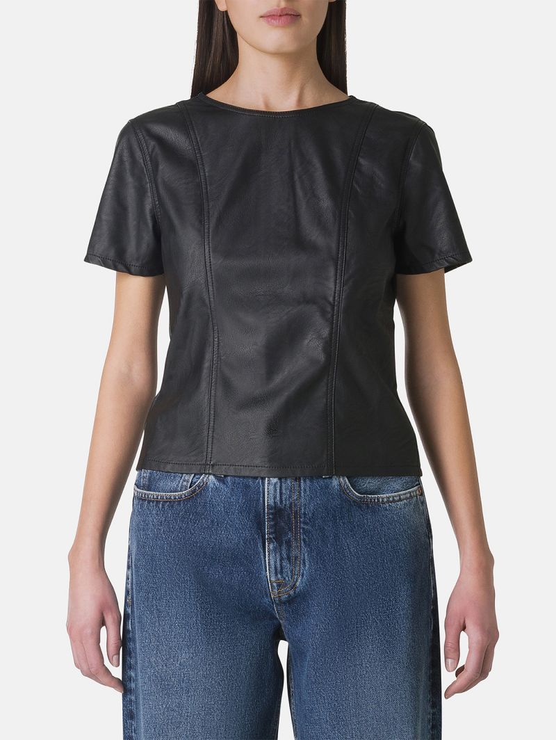 Basic eco leather t-shirt rinse wash