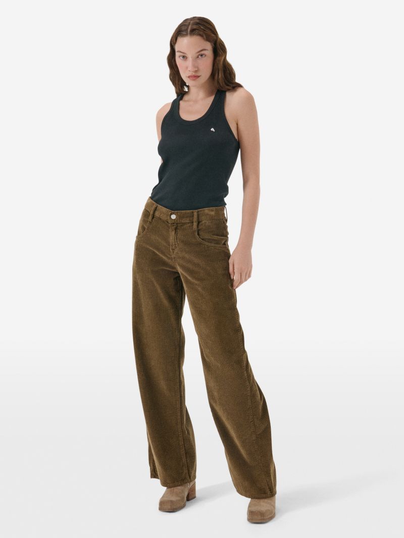 Aida low super fitted low waist volume leg direct dyed