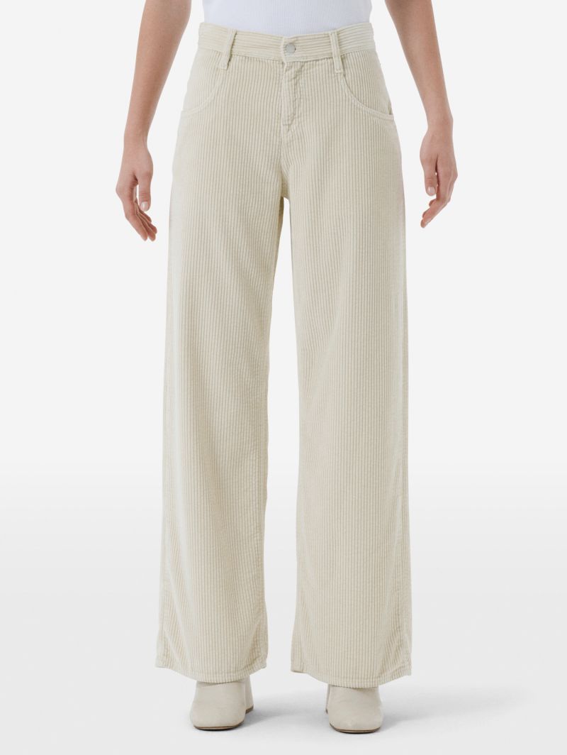 Aida low super fitted low waist volume leg direct dyed