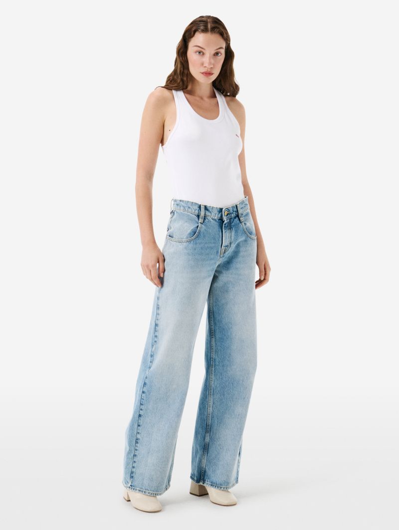 Aida low super fitted low waist volume leg light bleach broken edge