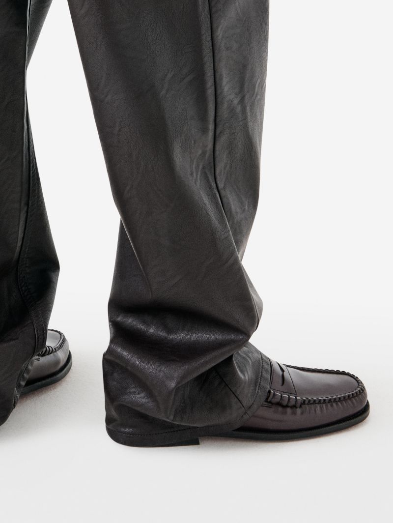 Mila low rise '90s fit eco leather rinse wash