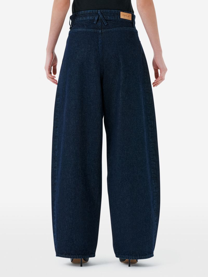 Jack high rise curve leg with pence rinse wash
